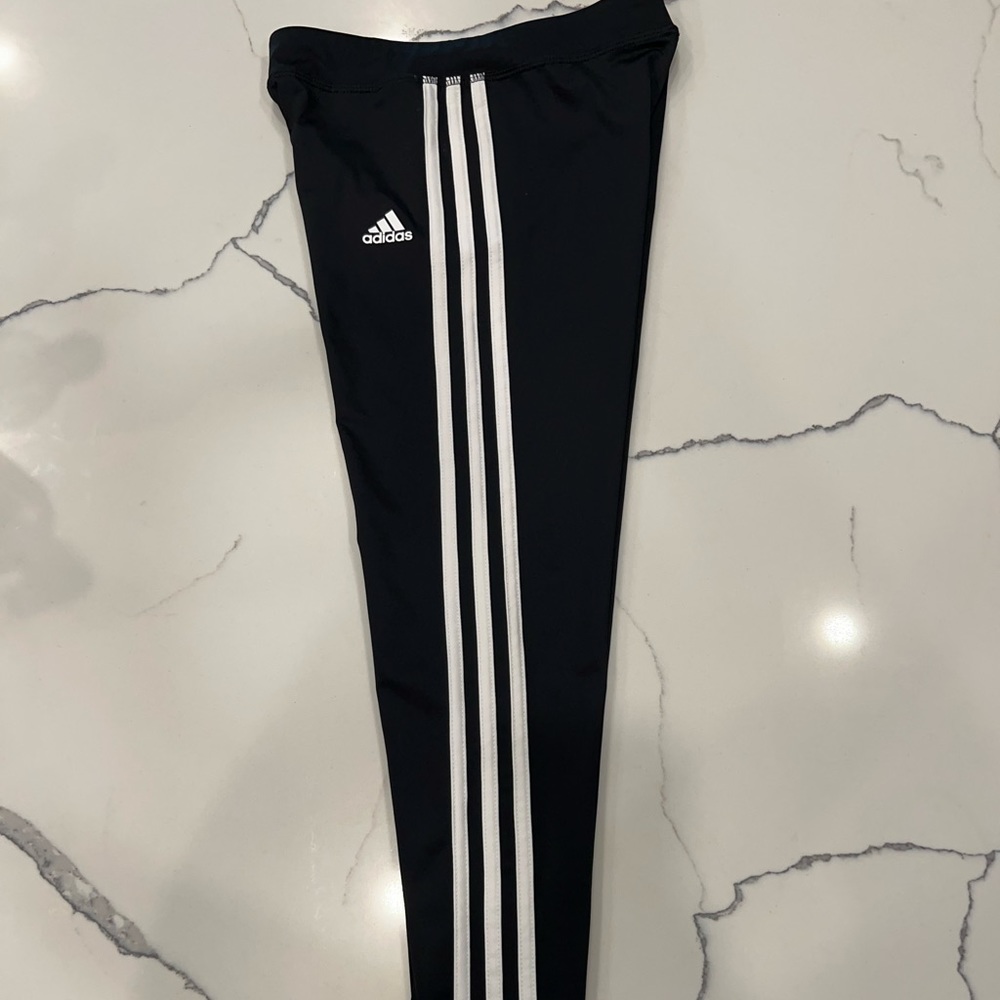 Brand New Girls Tri stripe Leggings
